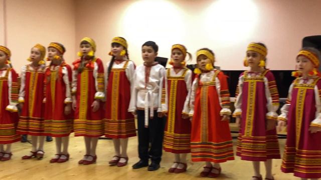 "Солдату́шки, бравы ребяту́шки" смотреть онлайн