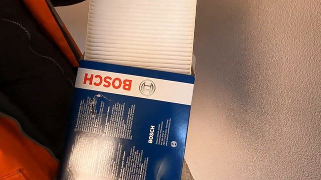 Audi 2.0TDI - Oil & Filters Replacement смотреть онлайн