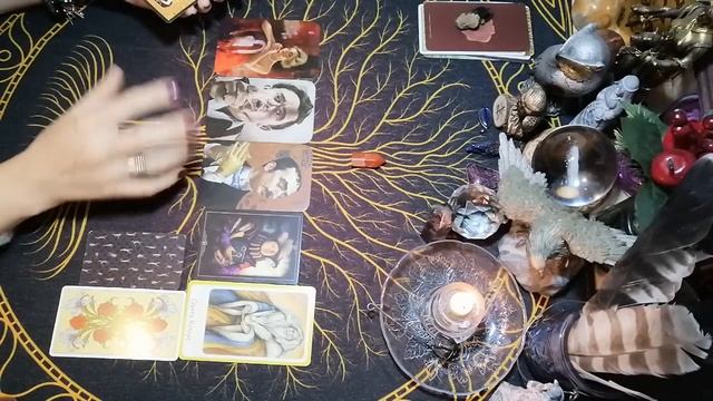 ??КОМУ ВЫ НЕ ДАЁТЕ ПОКОЯ? КТО ДУМАЕТ И ВСПОМИНАЕТ О ВАС? смотреть онлайн