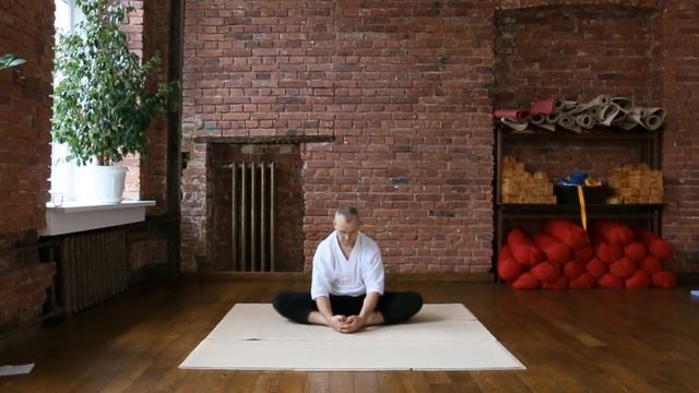 Серия начинающих/разогревающих упражнении с музыкой