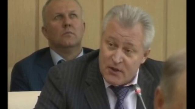 Губер МО Воробьев главе Ленинского района Кошману - на нас давить не надо! смотреть онлайн