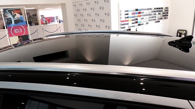 ID.3 2.1 software update + short walkaround tour of an ID.4. смотреть онлайн