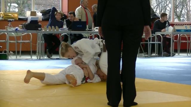 Judo Women Hamburg champ. 2016 Yuko Shio Gatame смотреть онлайн