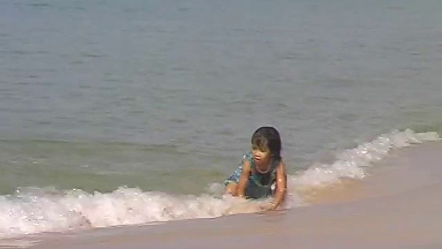 Сиануквилль.wmv смотреть онлайн