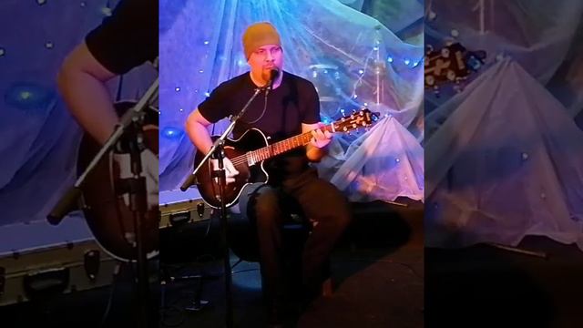 Акустический вечер Юрия Ануфрива 26.02.2022 в клубе 102db Сургут (3) смотреть онлайн