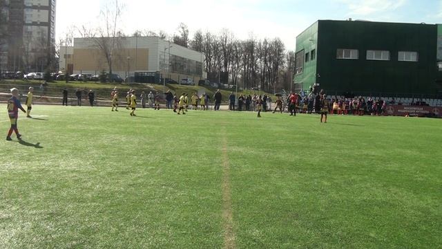 СШ (Солнечногорск) желтые - Импульс красные смотреть онлайн