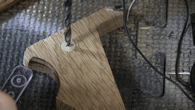 how to redrill the peg holes for guitar смотреть онлайн
