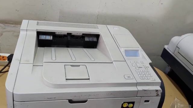 HP laserjet P3015 Paper pickup problem смотреть онлайн