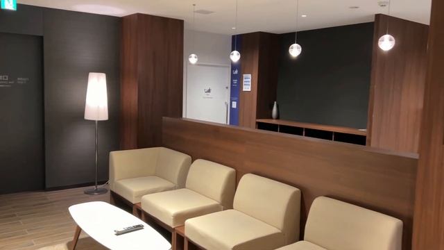 カプセルホテルのファーストクラスに宿泊！ファーストキャビン(FIRST CABIN) смотреть онлайн