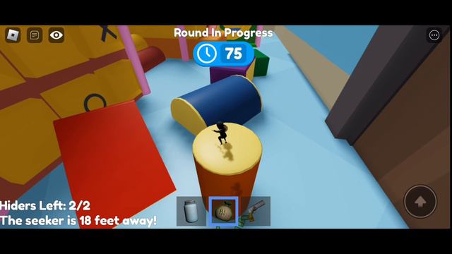 Roblox Mega Hide & Seek How to Use Money Bag смотреть онлайн