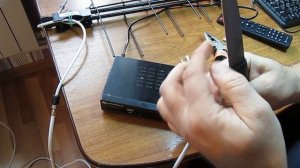 КАК ПОДСОЕДИНИТЬ   АНТЕННЫЙ КАБЕЛЬ К ЦИФРОВОЙ ПРИСТАВКЕ.