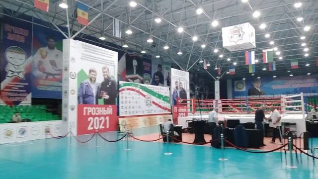 Роланд Курбанов коментатор. смотреть онлайн