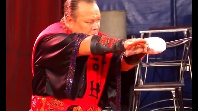 цирк-шапито "Золотой Дракон" ШОУ ПЕРСИДСКИХ ЛЕОПАРДОВ смотреть онлайн