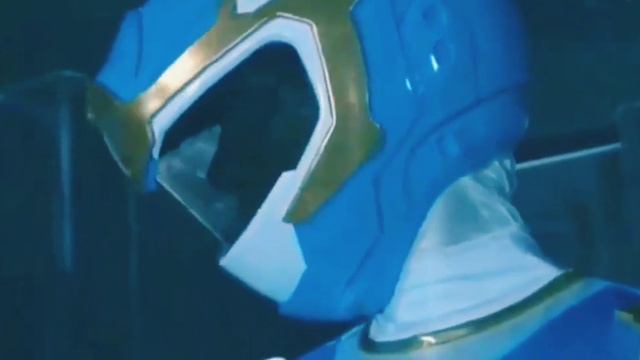 Power Ranger Biru (di G3njot Moster)