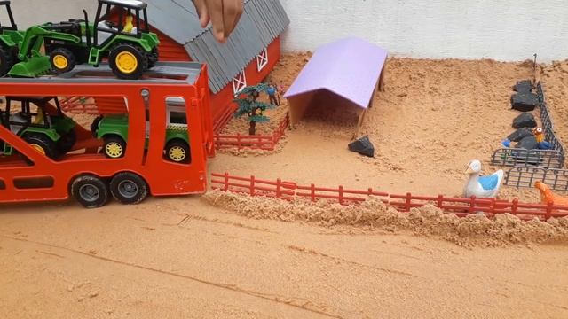 Loja de tratores John deere - Fazendinha de brinquedo смотреть онлайн