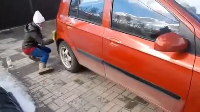 Как быстро помыть машину 0,5 литрами воды Автополотенце Гринвей смотреть онлайн