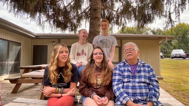 The Youth of Unity do a Fun Adams Family Sketch смотреть онлайн