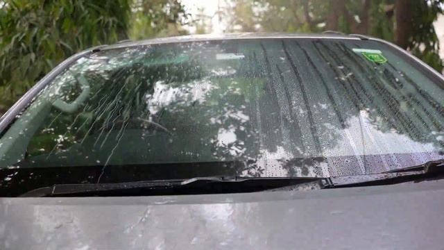 Glaco Roll On | Rain Repellent With Applicator For Windshield | Improve Driving Visibility & Safety смотреть онлайн