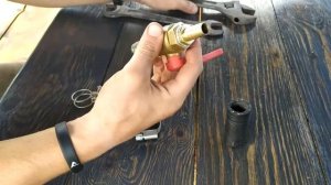 Самый простой самодельный пистолет для пескоструя.How to make a sandblasting gun.How it's made?