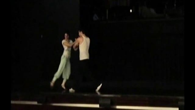 Fabián Irusquibelar / Mayra Galante en Tango Porteño "Dos Canarios" (Dance) смотреть онлайн