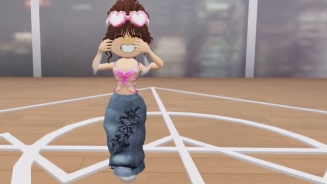 Twice- The Feels ( Roblox dance cover) смотреть онлайн
