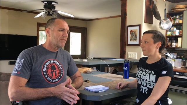 An Interview with Laura Kline: Ultra Runner / Vegan Athlete смотреть онлайн