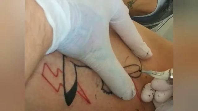 DOTWORK PIKACHU TATTOO TIME LAPSE смотреть онлайн