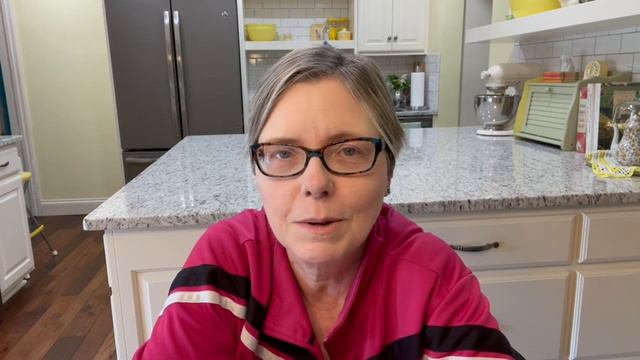 🌟 Goodwill Bins Haul + Vintage Treasures From My Mom!