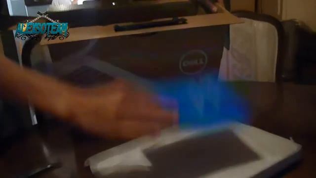 Unboxing Dell Inspiron 15R 5520 смотреть онлайн