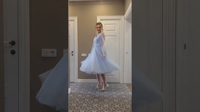 Платье на выпускной от 50PLATEV смотреть онлайн