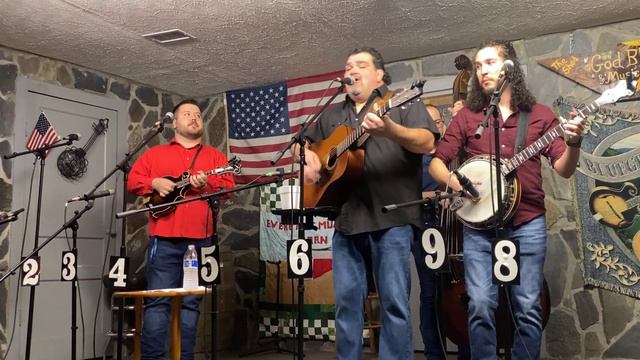 The Dave Adkins Band with "Sold" and Everett's Music Barn смотреть онлайн