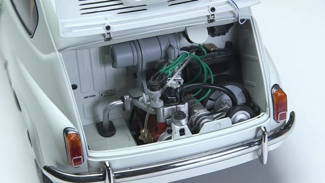 Do sada neobjavljena kolekcija Zastave 750 čeka vas na Tisku! смотреть онлайн