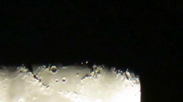 Capitulo 23 - Naves En La Superficie De La Luna