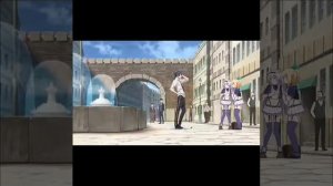 Она такая сонная в сером кардигане