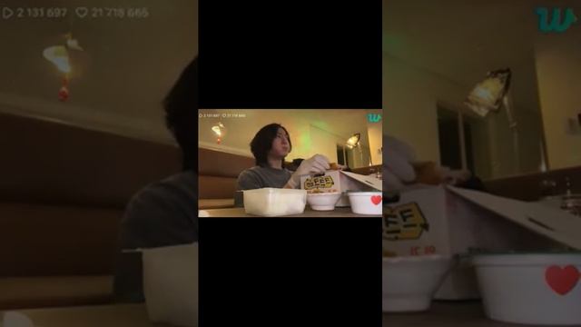 Как Чонгука заблокировали смотреть онлайн