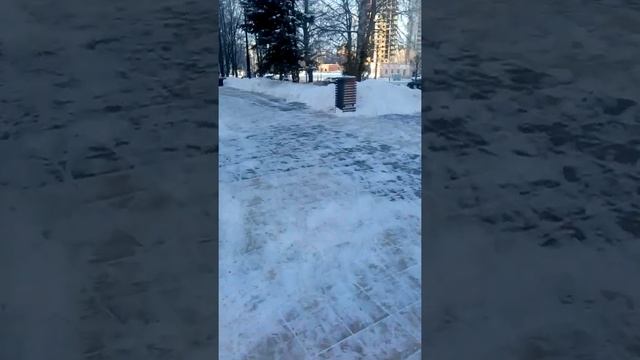 предновогодний сквер Максима Горького, Чебоксары смотреть онлайн