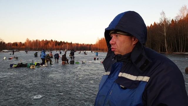 Рыбалка в выходные. Рыболовный клуб Марлин. Зима смотреть онлайн