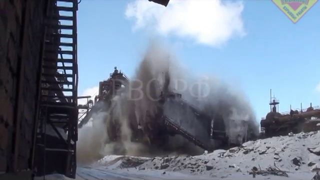 РВС Ч. 236 Корпус и пылеуловитель Доменная печь №2 НТМК Н. Тагил 2013.03.23 смотреть онлайн