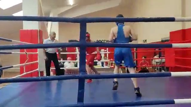 турнир в городе Ессентуки. Черевко Игорь, синий угол. смотреть онлайн