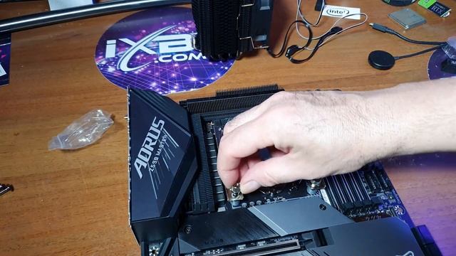 Gigabyte Z590 Aorus Master - ВВЕДЕНИЕ смотреть онлайн