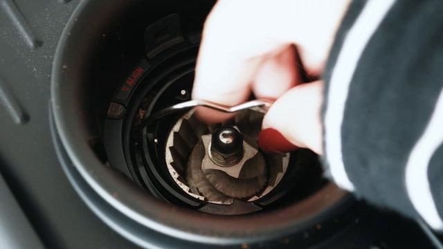 Breville Grinder Settings and Adjustments смотреть онлайн