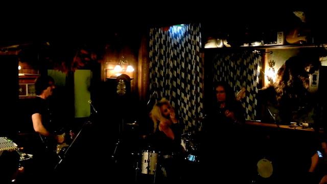 Hole In My Pocket: MARCO MENDOZA* (*featuring Luigina Leli) смотреть онлайн