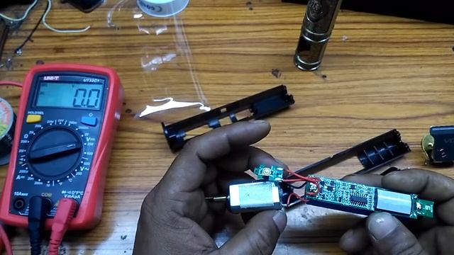 how to use vgr trimmer V-228 смотреть онлайн