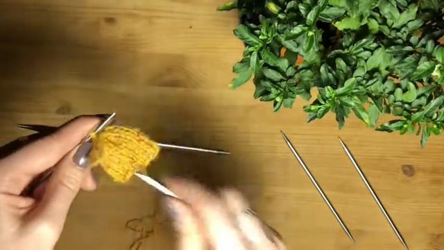 Закрытие ромашкой (подойдёт для шапок, варежек, перчаток) смотреть онлайн