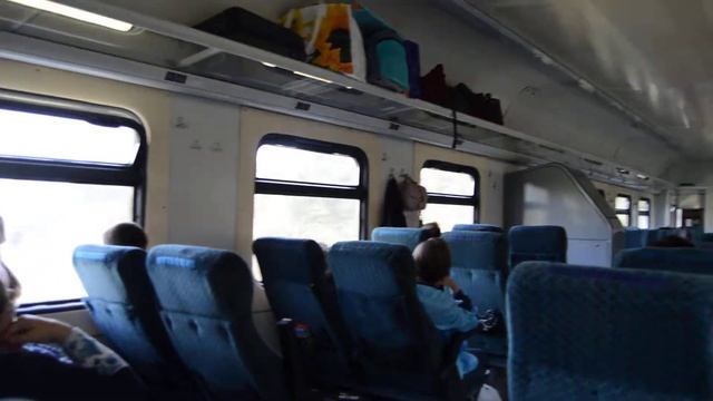 Сидячий вагон поезда 127 Екатеринбург-Ижевск смотреть онлайн