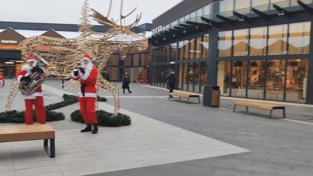 оркестр Санта Клаусов смотреть онлайн