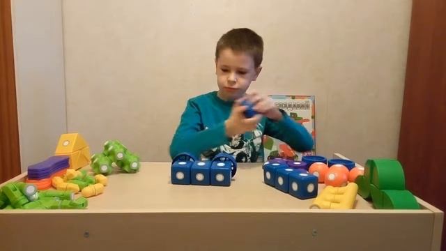 машинка из магнитного конструктора смотреть онлайн