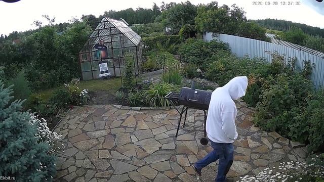 Тест камеры: IP Camera Qtech QVC-IPC-202VAE (2.8) Уличная  IP камера.