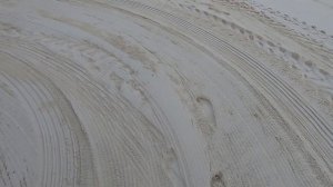 Мальдивы.Коп на пляже