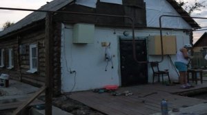 Как построить новый дом вокруг старого